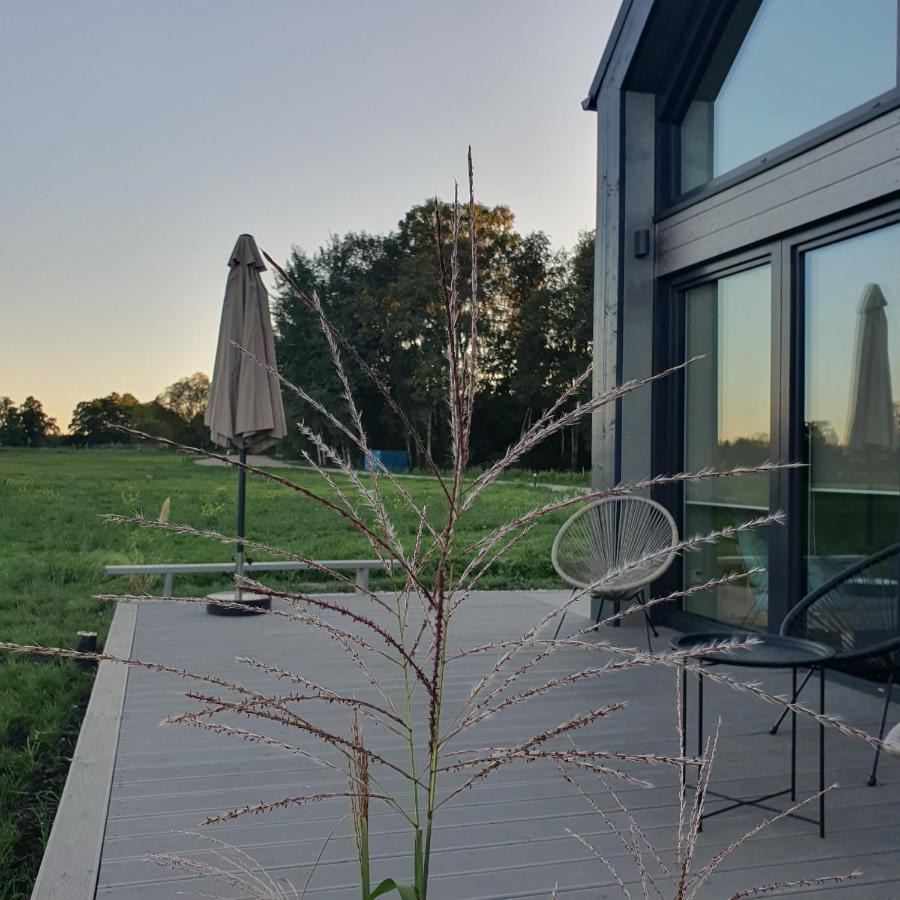 Ferienhaus Bujanie W Sitowiu